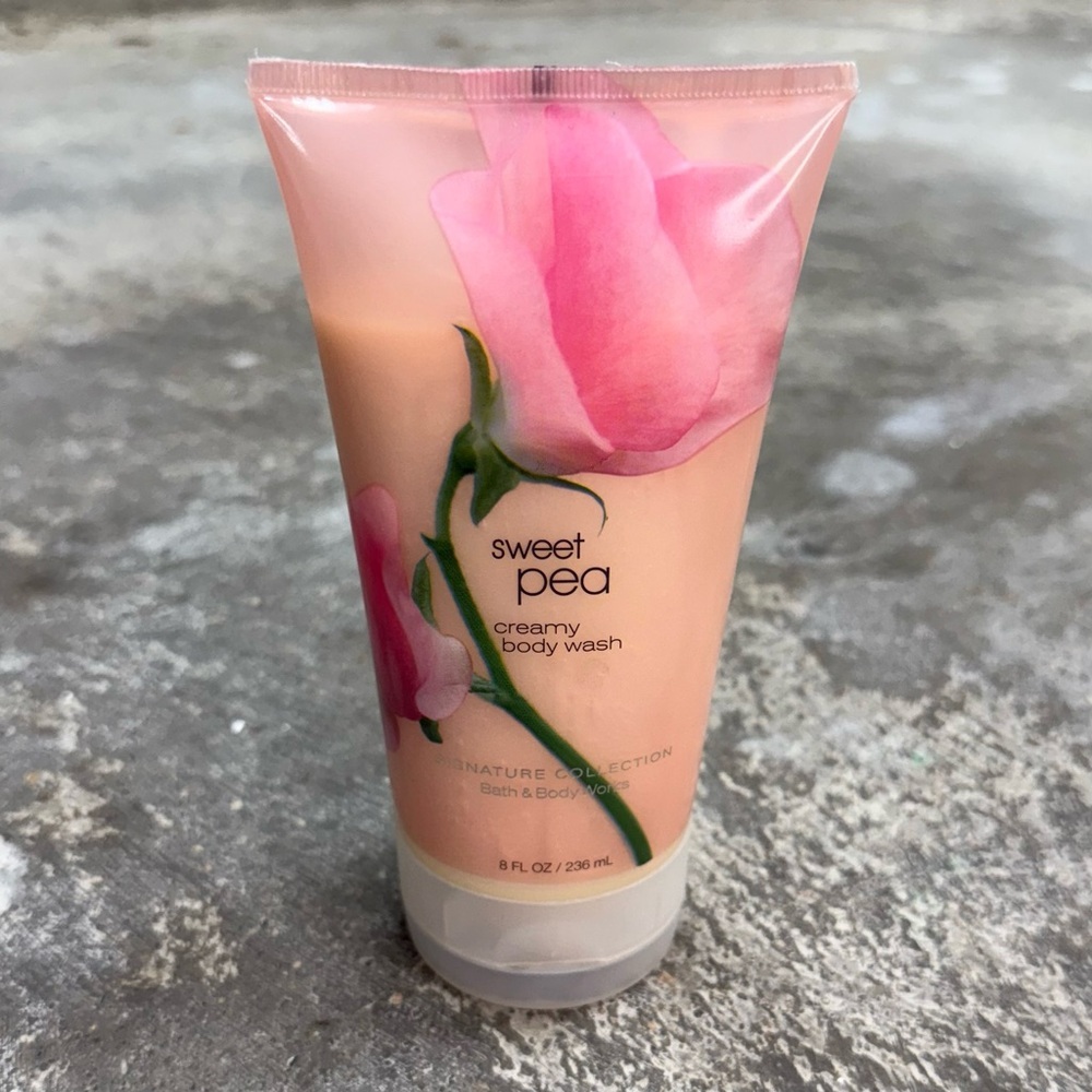 Bath & Body Works Sweet Pea Creamy Body Wash 8 oz – Discontinued Classic